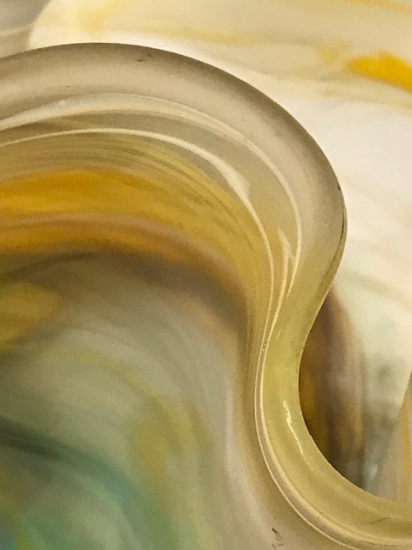 BUZLU SARI YEŞİL TONLARDA MURANO EL İŞCİLİKLİ KOPARMA BURGU VAZO