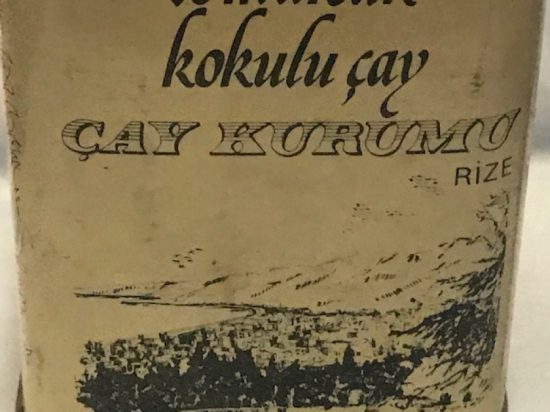 ÇAY KURUMU RİZE TOMURCUK KOKULU CAY TENEKE KAPAKLI ÇAY KUTU
