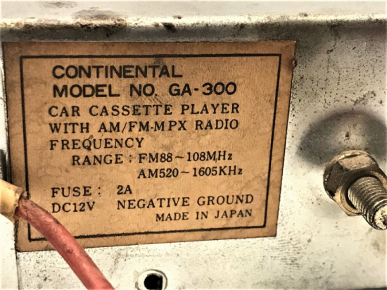 CONTİNENTAL OTO RADIO TEYP MODEL NO G 300 2 KANAL RADYO ORJİNAL JAPON MALI 1970 Lİ YILLAR