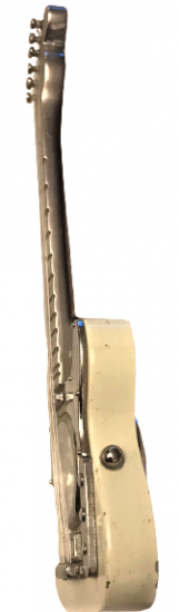 ELEKTRO GİTAR FORMUNDA QUARTZ SAAT SORUNSUZ