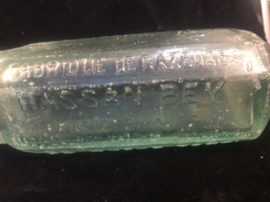 HASSAN BEY GAZOZ ŞİŞESİ FRANSIZCA VE OSMANLICA YAZILI DİBİNDE AY YILDIZ