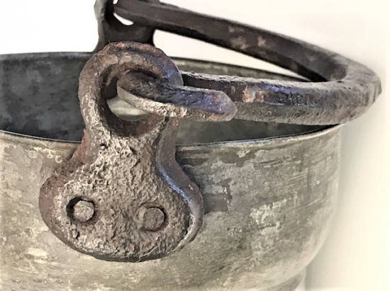 OSMANLI SEYYAR BERBER CEŞMESİ BAKIR EL DÖGME VE SICAK DEMİR KUPLU