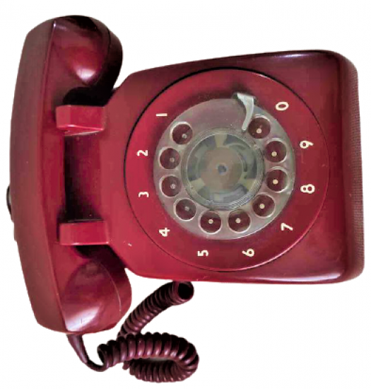 PTT TARAFINDAN ABONELERİNE VERİLEN KANADA LİSANSLI MEKANİK KIRMIZI RENKDE CEVİRMELİ TELEFON