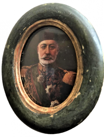 SULTAN RESAT AHŞAP OVAL CERCEVESİNDE 9.5 X 6.5 CM