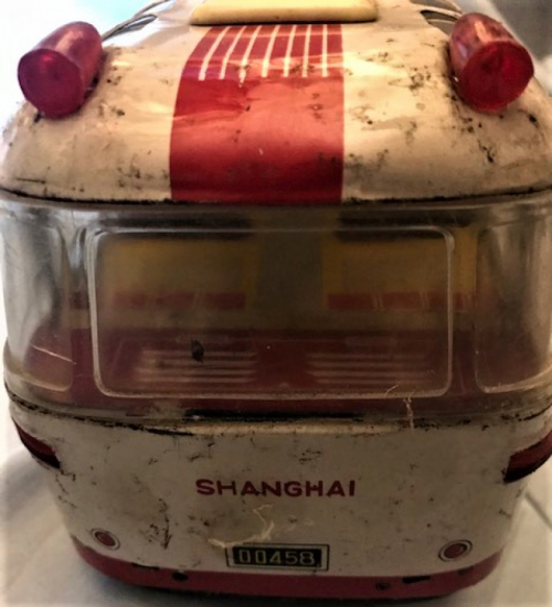 TENEKE OYUNCAK YOLCU OTOBUSU SHANGHAI ME 086