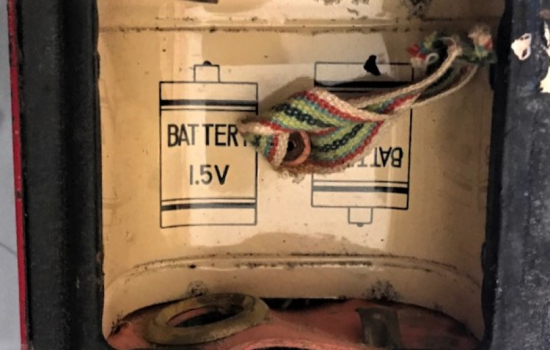 TENEKE OYUNCAK YOLCU OTOBUSU SHANGHAI ME 086