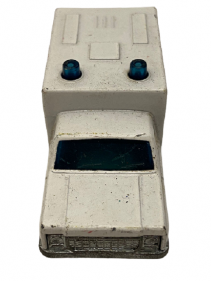 1977 İNGİLİZ MATCHBOX SUPERFAST SERİES AMBULANCE NO 41 KOLEKSİYONLUK OYUNCAK AMBULANS