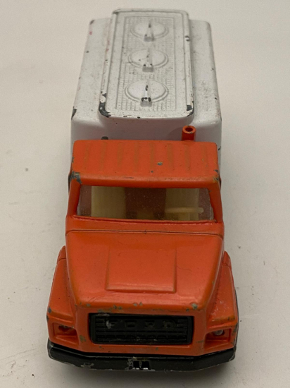 GUILOY TOYS FORD ARKASINDA TANKLI KOLEKSİYONLUK OYUNCAK KAMYON