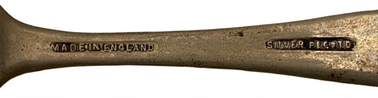 İNGİLİZ GÜMÜŞ KAPLAMA SAP KISMI İŞLEMELİ PEYNİR SERVİS BIÇAĞI