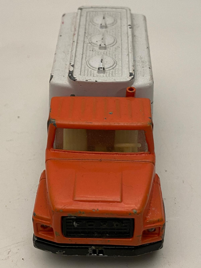 thumbGUILOY TOYS FORD ARKASINDA TANKLI KOLEKSİYONLUK OYUNCAK KAMYON
