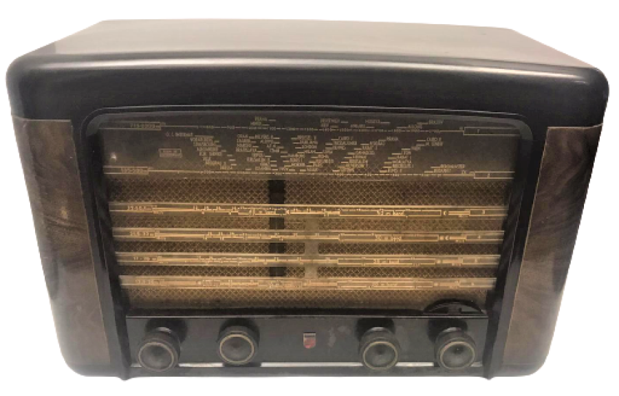 1949 YILLARIN BX490A10 PHILIPS RADYO LAMBALI BAKALİT COK TEMİZ RADIO CALIŞTIGINDA MÜTHİŞ GÖRSELE SAHİPDİR